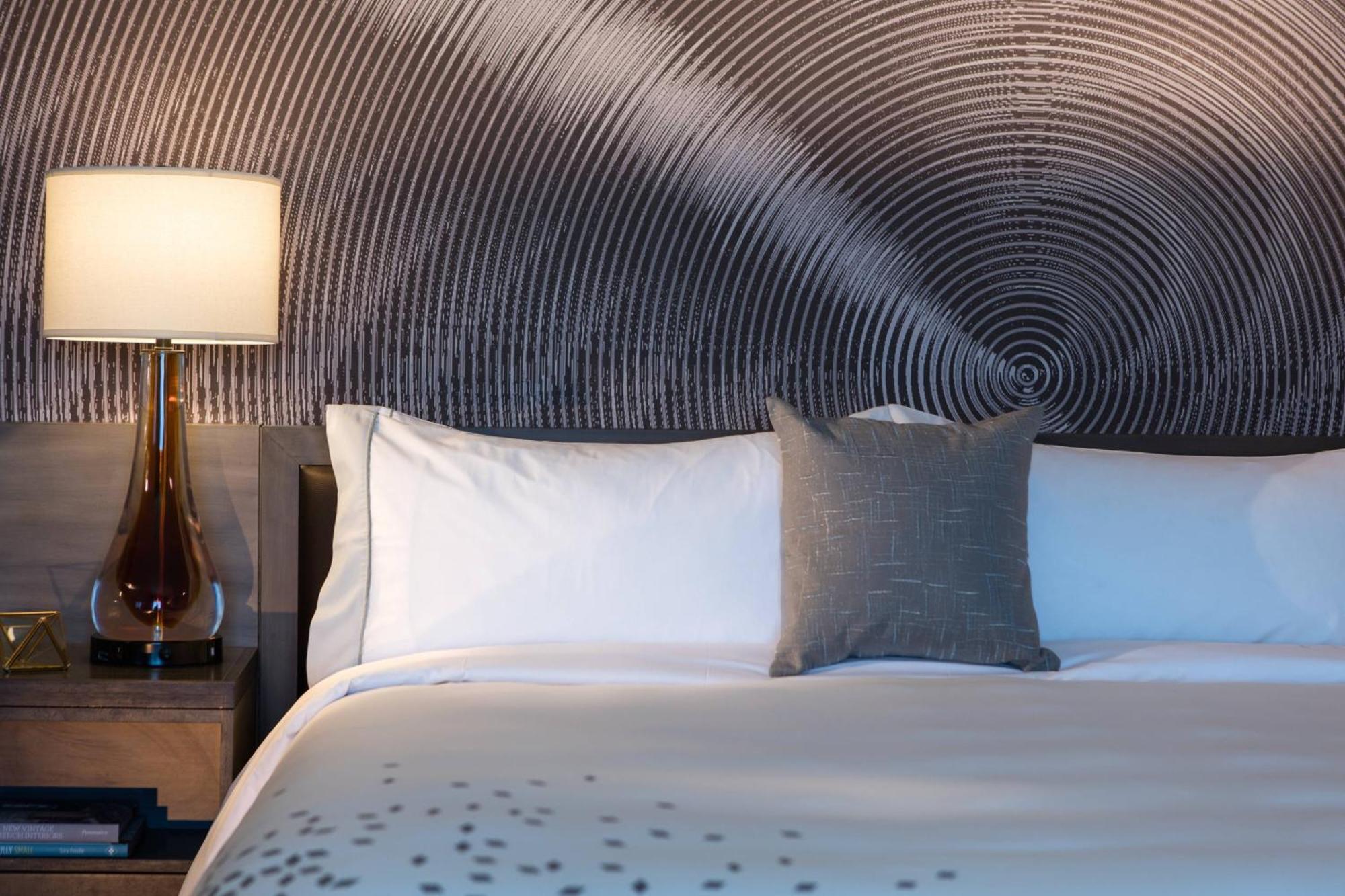 Renaissance Waterford Oklahoma City Hotel Dış mekan fotoğraf