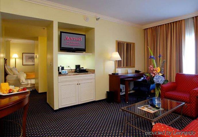 Renaissance Waterford Oklahoma City Hotel Dış mekan fotoğraf