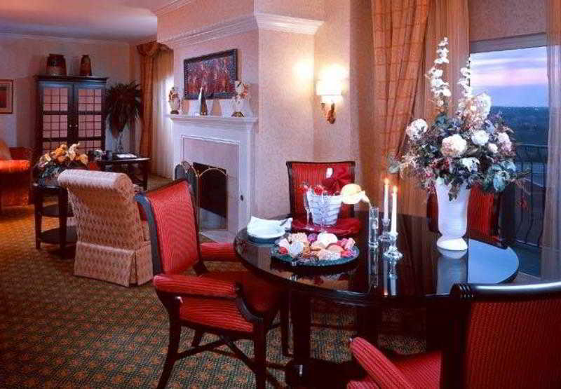 Renaissance Waterford Oklahoma City Hotel Dış mekan fotoğraf